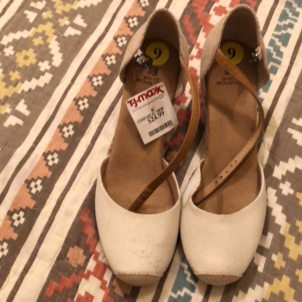 White Mountain shoes